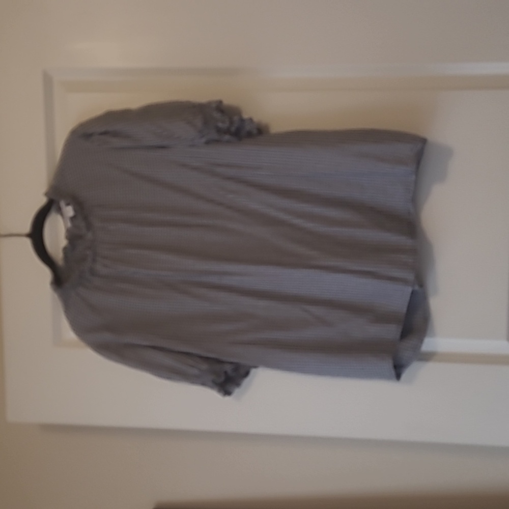 Ruffle sleeve dress shirt